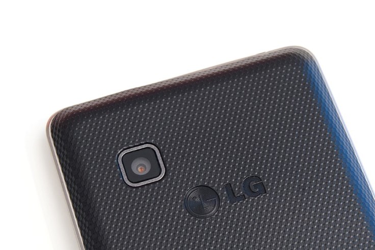 LG Optimus T385 (7).jpg